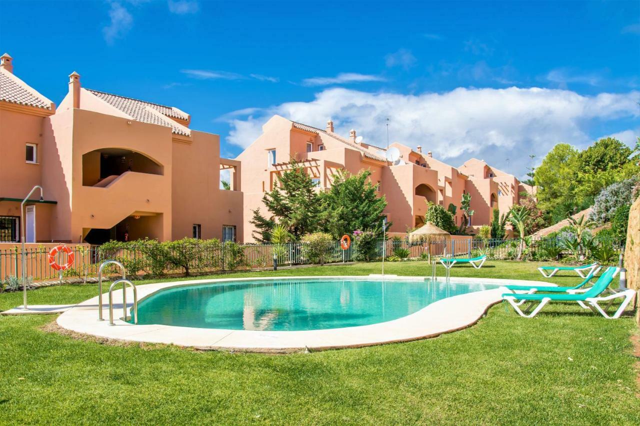 Free One Bedroom Retreat In Elviria Marbella Exterior foto